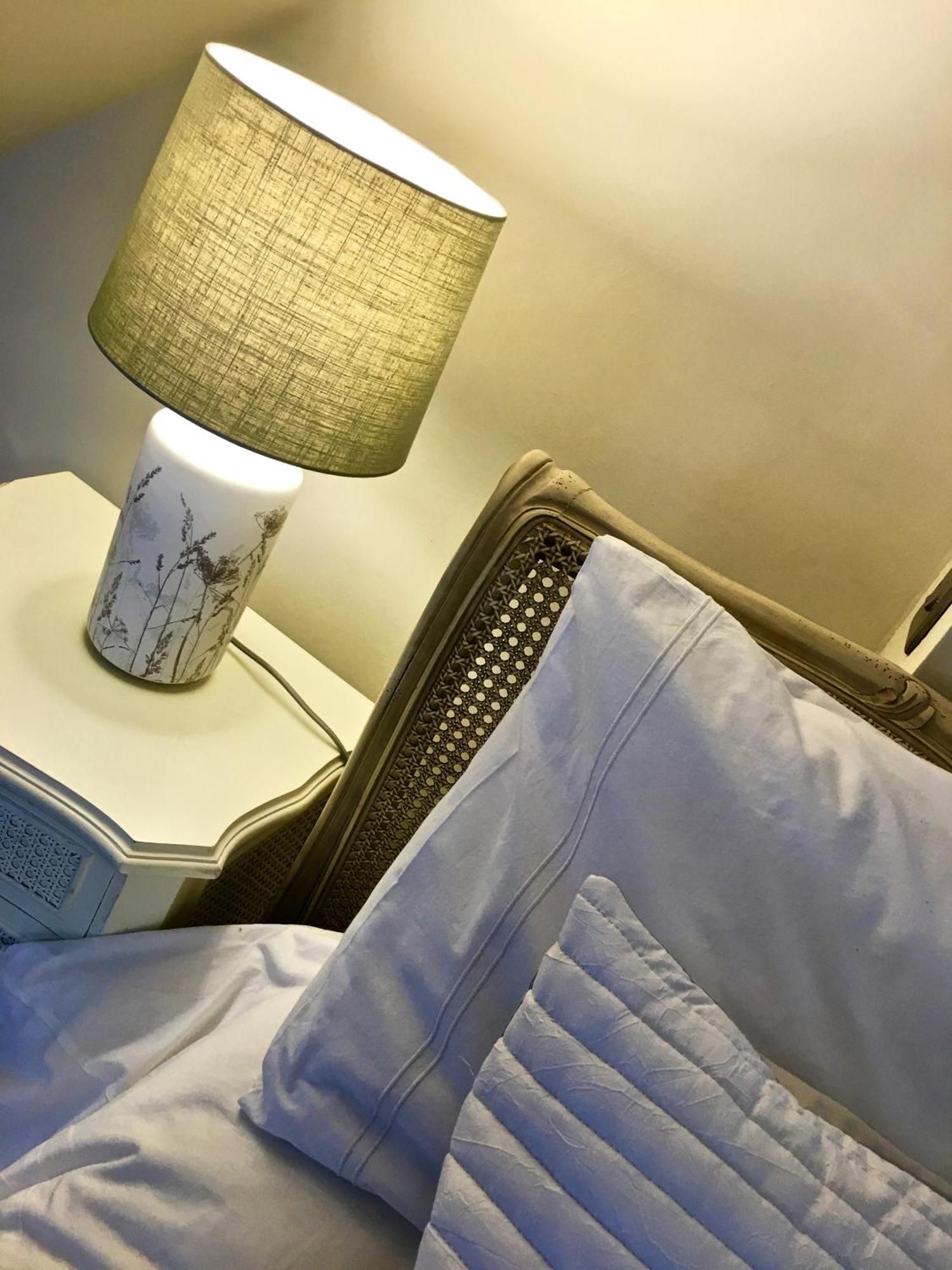 Luxury 2 Bed Apartment With Free Parking 러들로 외부 사진